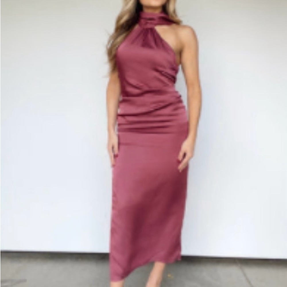 Elegant Halter Neck Midi Dress in Dusty Rose
